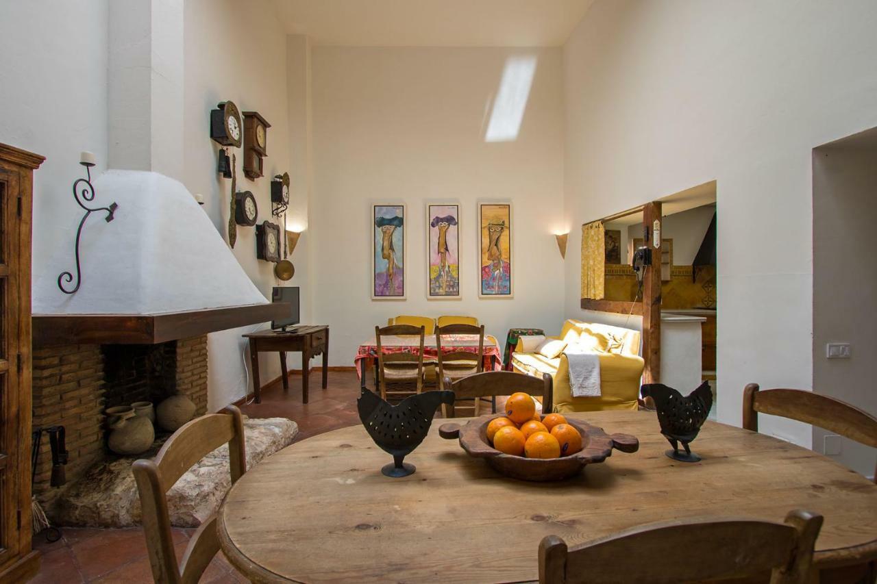 Country Home Apartment With Garage 6 Pax Siviglia Esterno foto